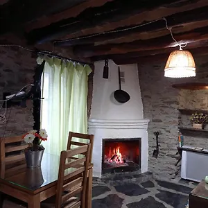 La Abuela Mercedes Сasa de vacaciones Trevélez