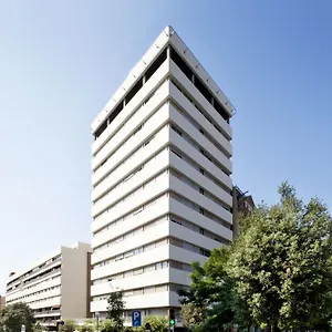 Residencia Universitaria Resa Lesseps Spagna