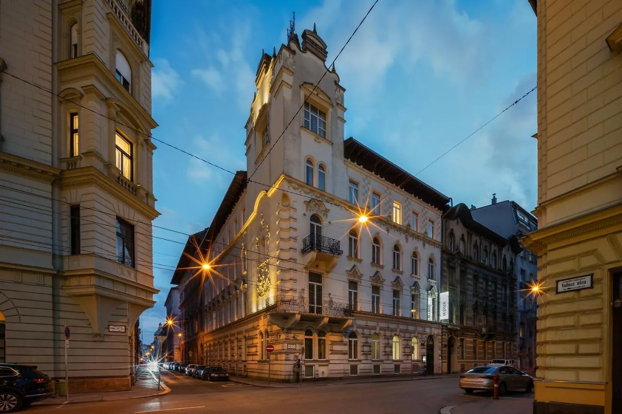 Ikonik Parlament Hotel Budapest
