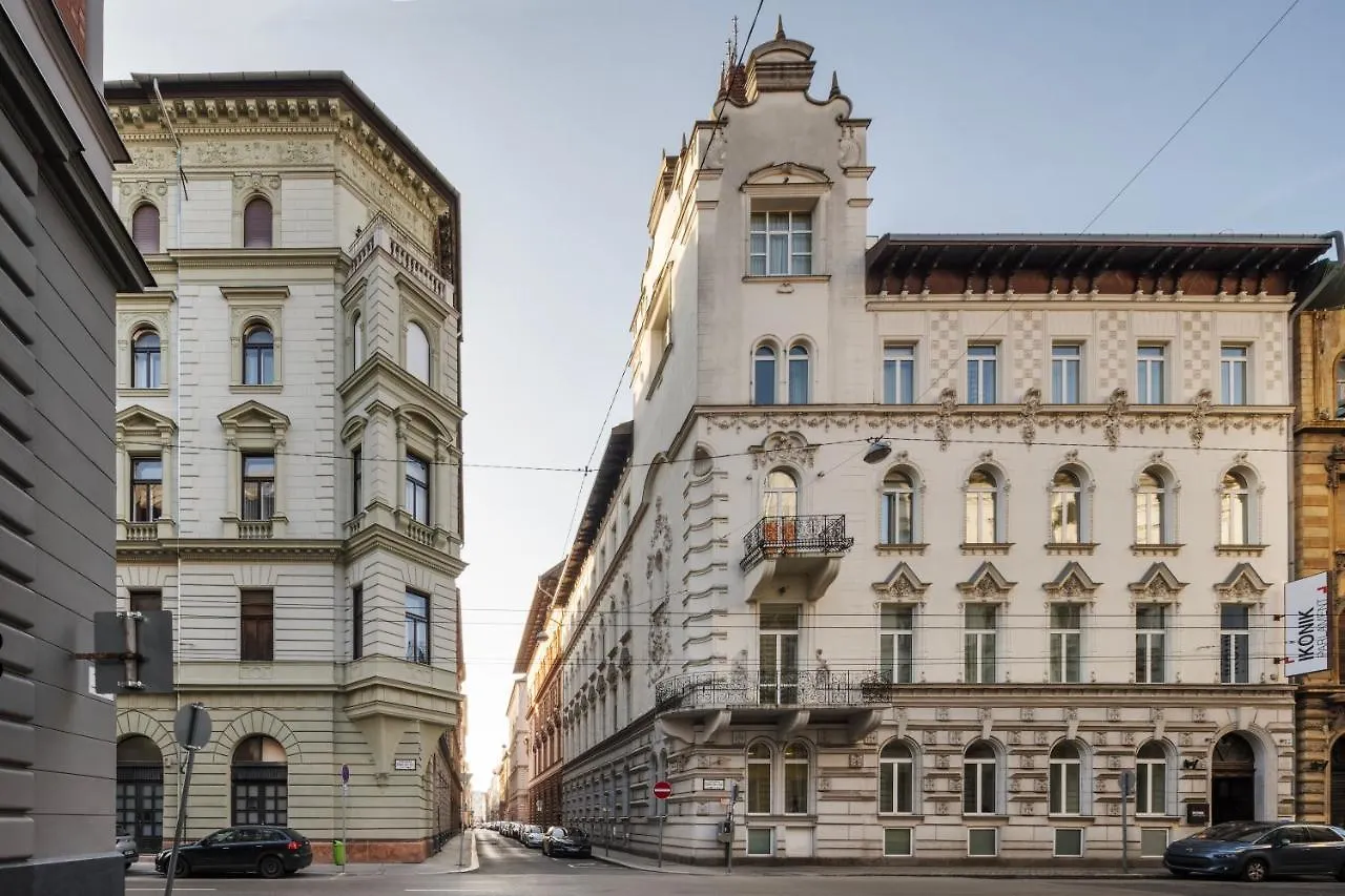 Ikonik Parlament Hotel Budapest